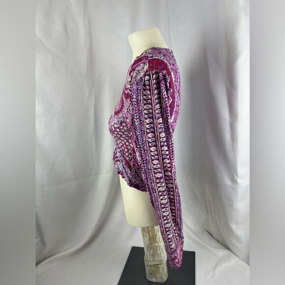 Free People Womens Red Wild Patterned Paisley Print V-Neck Crop Blouse Top XS - Picture 10 of 12